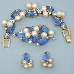 Blue Oval Pearl Brooch