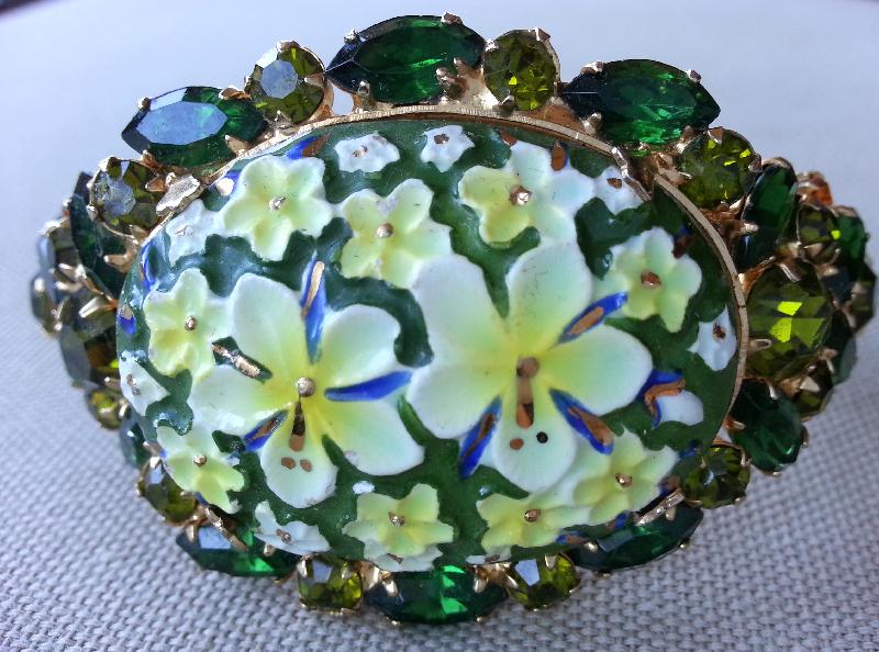 Front view of Green Cabochons Painted (hand/Transfer) Bracelet Clamper
