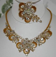 Clear Navettes Necklace