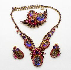 Multiple Colors Cabochons Molded/Cut Necklace
