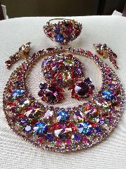 Purple (cardinal) Oval Rivoli/Margarita Brooch