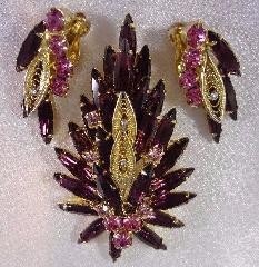 Purple (cardinal) Navettes Earrings Clip