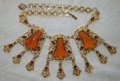 Topaz Cabochons Plastic Necklace