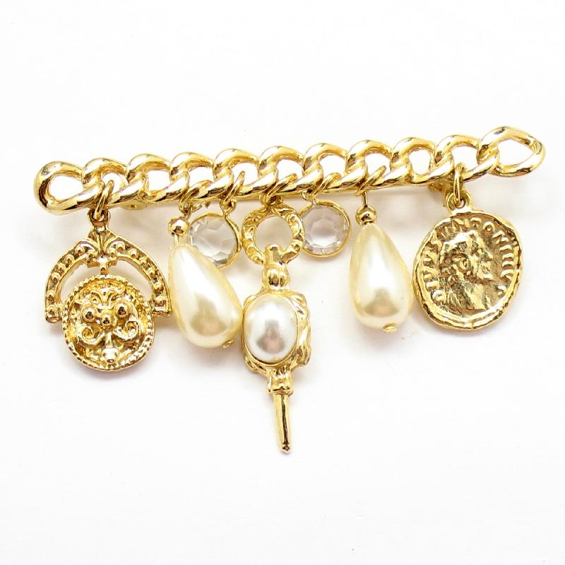 Front view of Clear Chatons Only Brooch
