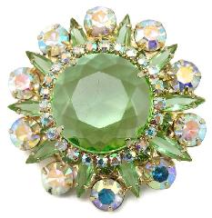 Green Dentelle Pin Pendant