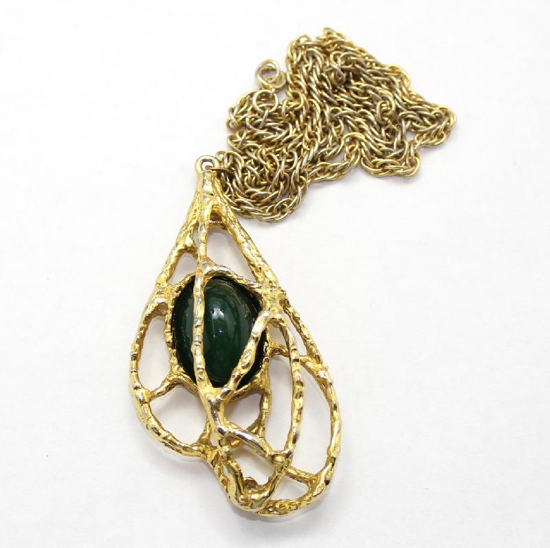 Front view of Black (jet) Cabochons Plastic Pendant