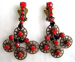 Red Chatons Only Earrings Clip