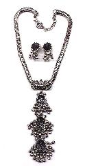 Clear Oval Molded/Cut Necklace