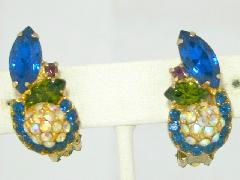 Blue Chatons Only Earrings Clip