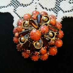 Topaz Spear Spotted Brooch