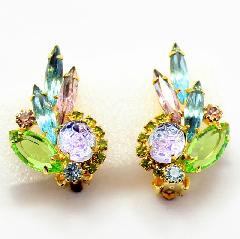 Pastel Oval Molded/Cut Earrings Clip