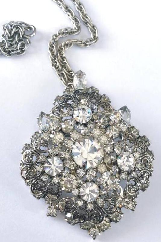 Front view of Clear Navettes Pin Pendant