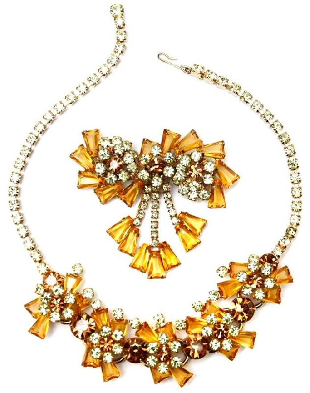 Front view of Topaz Keystones Brooch