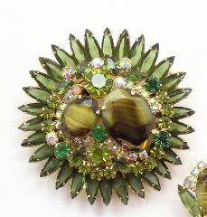 Green Oval Striped Brooch