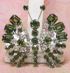 Gray (black Diamond) Emerald Cut Brooch