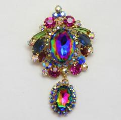 Purple (cardinal) Oval Multi-Color/Shaded Pin Pendant