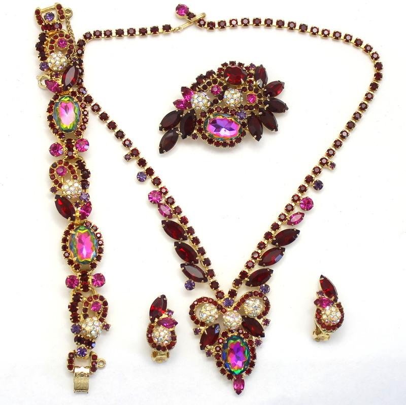Front view of Red Oval Multi-Color/Shaded Brooch