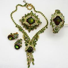 Green Dentelle Multi-Color/Shaded Bracelet Clamper