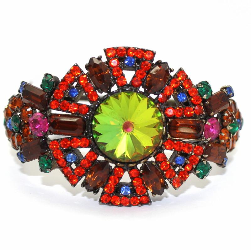 Front view of Orange Baguettes Rivoli/Margarita Bracelet Clamper