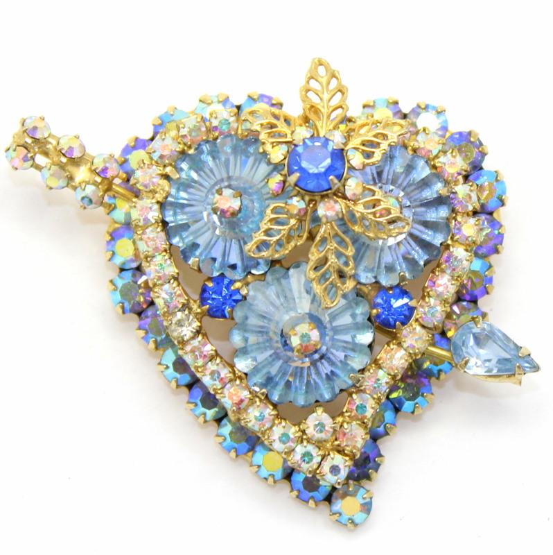Front view of Blue Pear Rivoli/Margarita Brooch