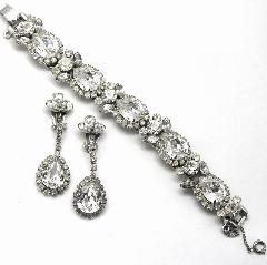 Clear Pear Bracelet 5 Link