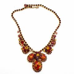 Red Cabochons Spotted Necklace