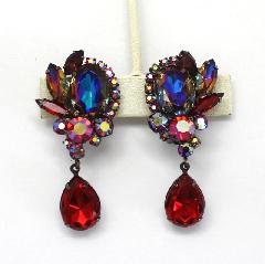 Red Pear Multi-Color/Shaded Earrings Clip