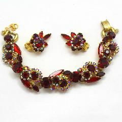 Red Navettes Bracelet 5 Link