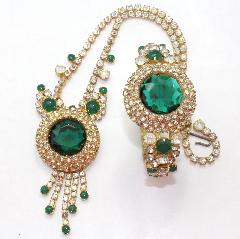 Green Dentelle Bracelet Clamper