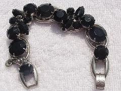 Black (jet) Navettes Bracelet 5 Link