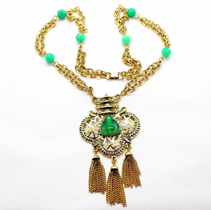 Front view of Green Plastic Necklace