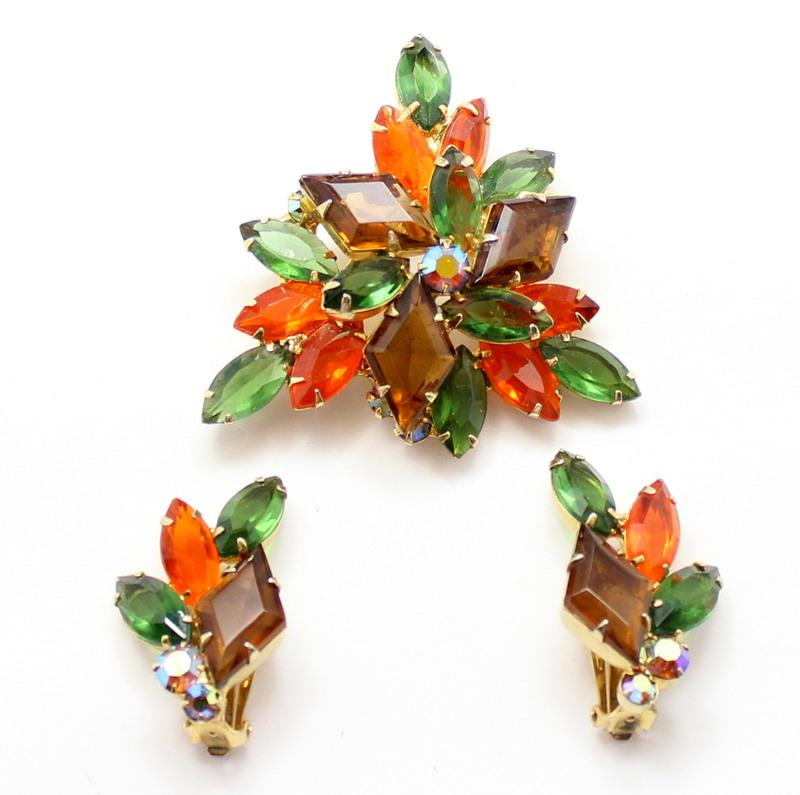 Front view of Fall Diamond Brooch