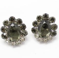 Gray (black Diamond) Oval Earrings Clip
