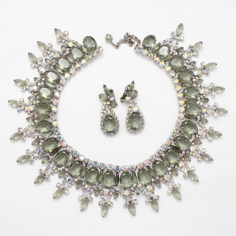 Front view of Gray (black Diamond) Oval Earrings Clip