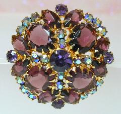 Purple (cardinal) Oval Brooch