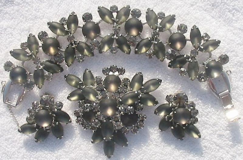 Front view of Gray (black Diamond) Navettes Frosted Brooch