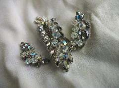 Gray (black Diamond) Navettes Brooch