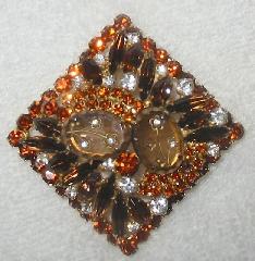 Topaz Oval Molded/Cut Brooch