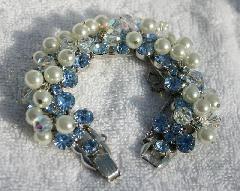Blue Chatons Only Pearl Bracelet 5 Link
