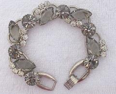 Gray (black Diamond) Navettes Bracelet 5 Link