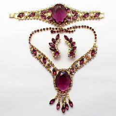 Purple (cardinal) Oval Necklace