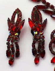 Red Navettes Earrings Clip