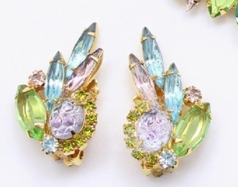 Front view of Pastel Cabochons Molded/Cut Earrings Clip