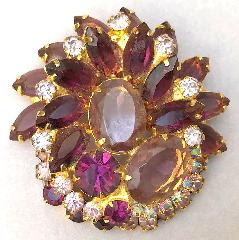 Purple (cardinal) Oval Brooch
