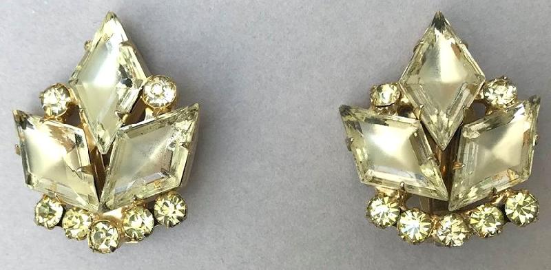 Front view of Yellow Diamond Frosted Earrings Clip