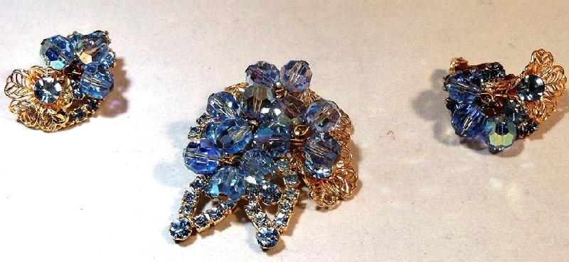 Front view of Blue Chatons Only Earrings Clip