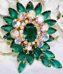 Green Oval Brooch
