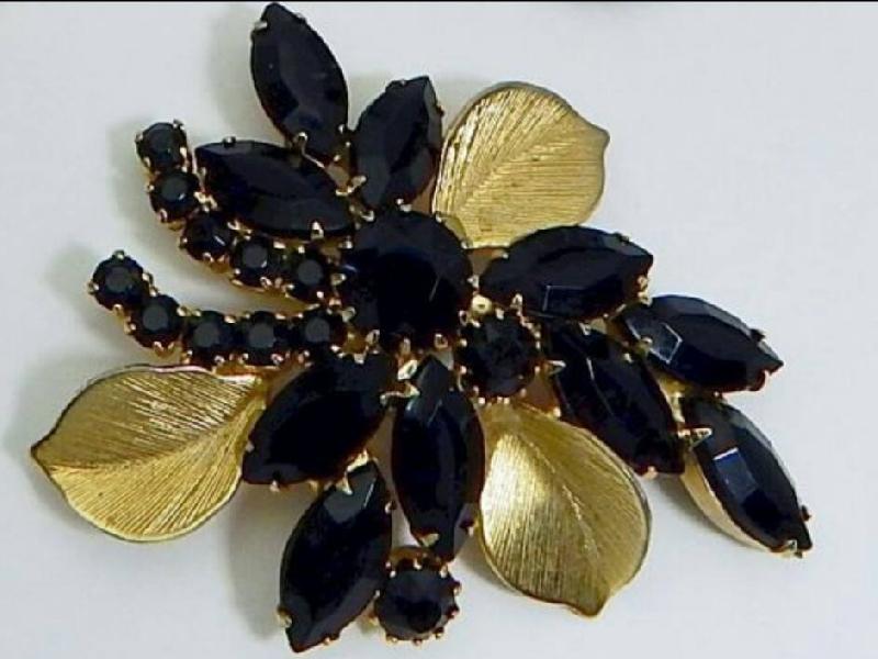 Front view of Black (jet) Navettes Brooch