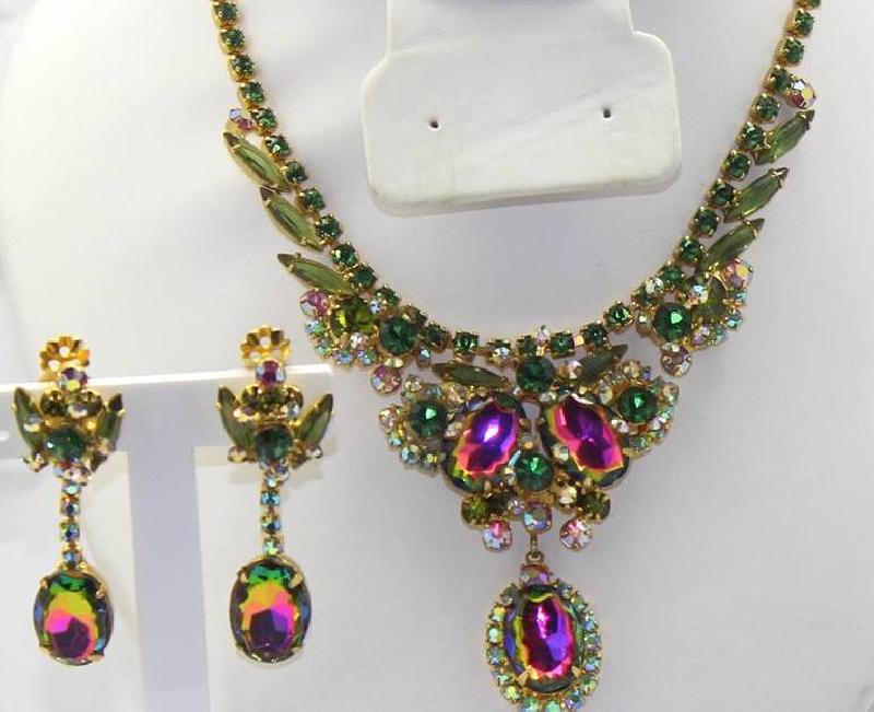 Front view of Multiple Colors Oval Multi-Color/Shaded Necklace