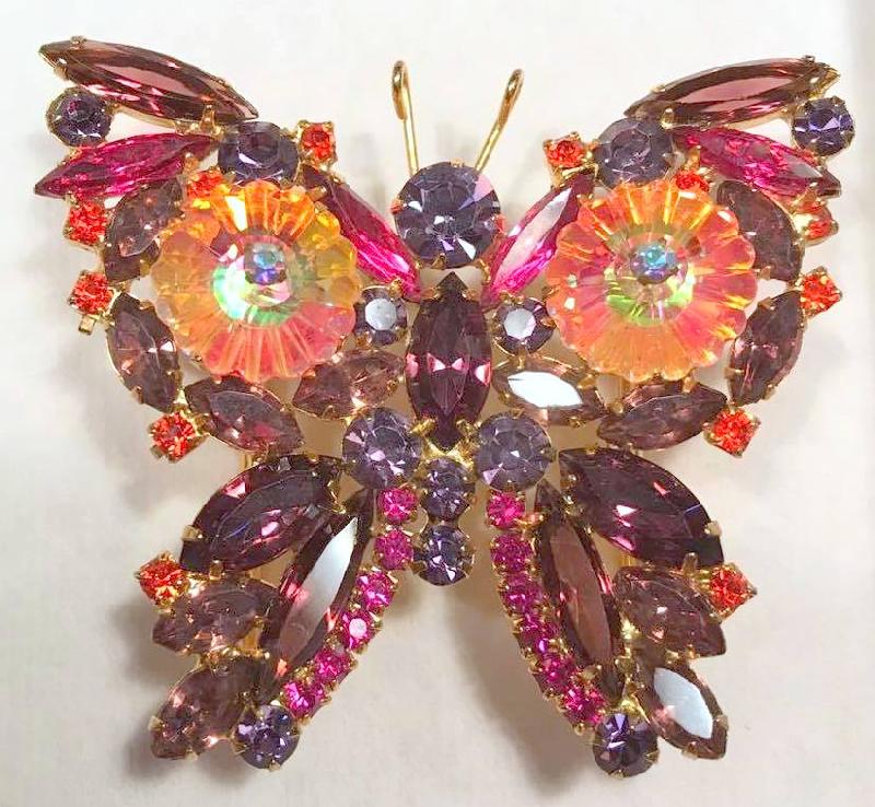 Front view of Pastel Navettes Rivoli/Margarita Belt Buckle